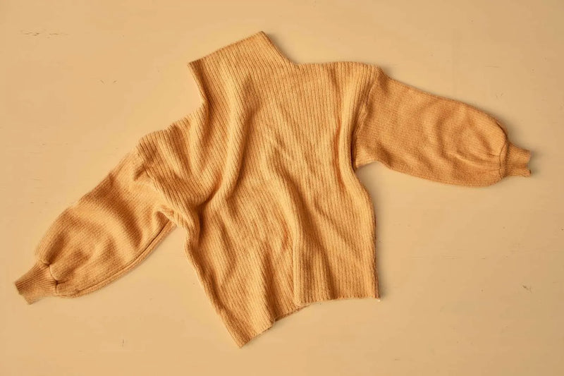 🧶 Shrunken Sweaters: What Actually Works for Wool & Cashmere (And When to Quit)